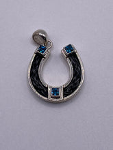 Load image into Gallery viewer, Horseshoe Keychain with Stones