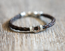 Load image into Gallery viewer, Bracelet with Horseshoe and CZ Beads