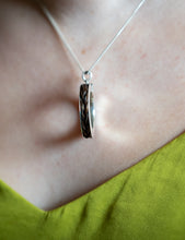 Load image into Gallery viewer, Large Silver Circle Pendant Channel