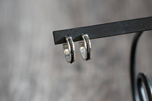 Load image into Gallery viewer, Hoop Inlaid Earring

