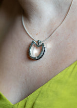 Load image into Gallery viewer, Horseshoe Pendant with Center Bale
